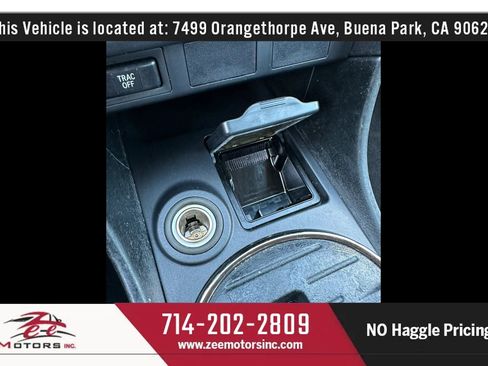 Used 2004 Lexus IS 300 w/ Pwr & Alcantara Pkg RWD image 32