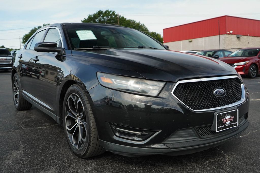 Used 2015 Ford Taurus SHO w/ Equipment Group 401A AWD/4WD image 38