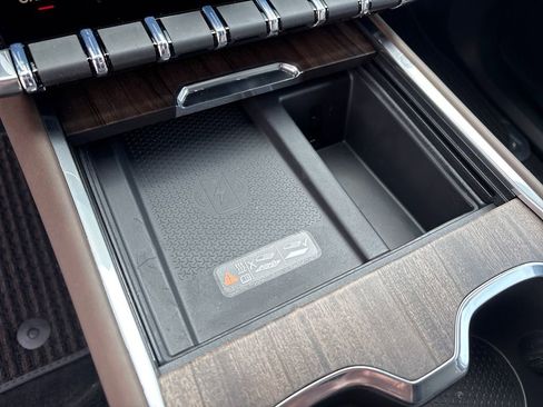 New 2026 GMC Acadia Denali Ultimate w/ LPO, Floor Liner Package AWD/4WD image 21