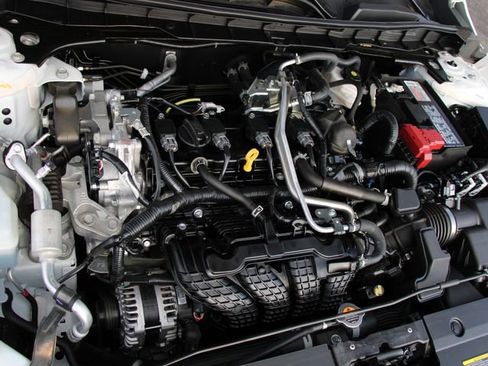 Certified 2025 Nissan Altima 2.5 S FWD image 26