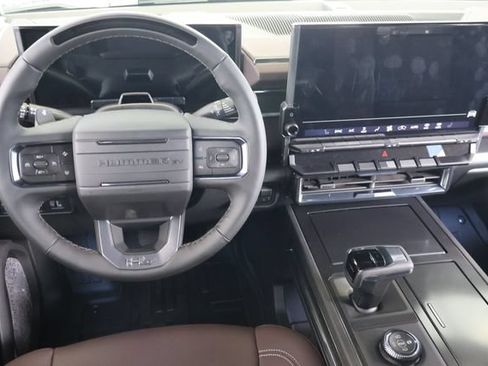 New 2026 GMC Hummer EV SUV AWD/4WD image 17