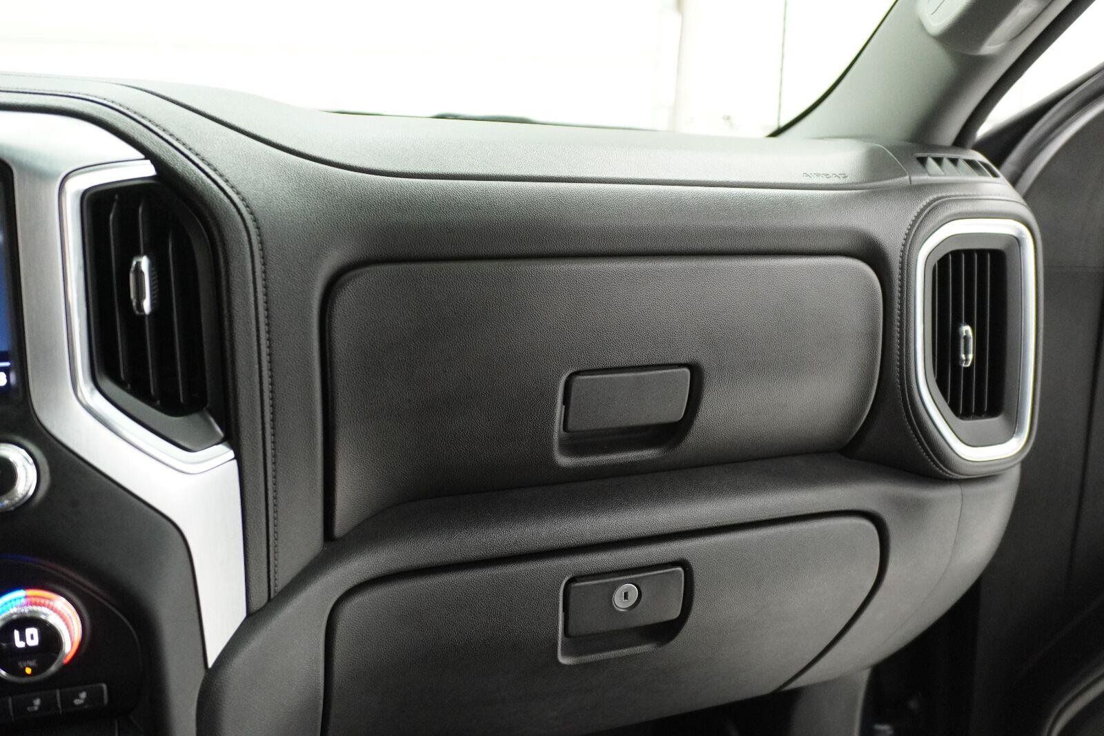 Used 2021 GMC Sierra 1500 SLT RWD image 17