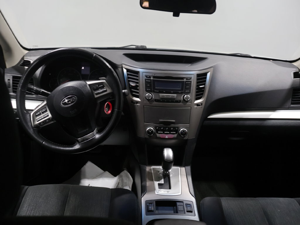 Used 2013 Subaru Outback 2.5i Premium w/ All-Weather Pkg AWD/4WD image 22