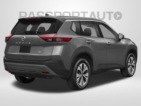 Used 2022 Nissan Rogue SV FWD image 2