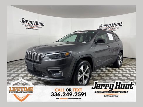 Used 2022 Jeep Cherokee Limited image 1