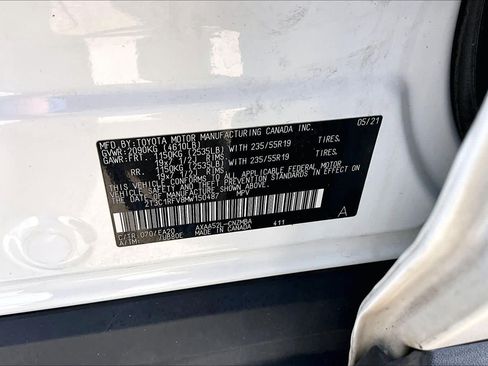 Used 2021 Toyota RAV4 XLE Premium FWD image 37