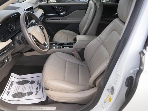 Used 2021 Lincoln Corsair FWD w/ Equipment Group 101A image 9