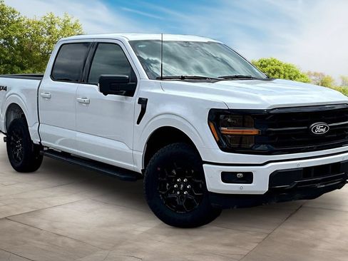 Used 2025 Ford F150 XLT w/ Equipment Group 302A MID AWD/4WD image 11