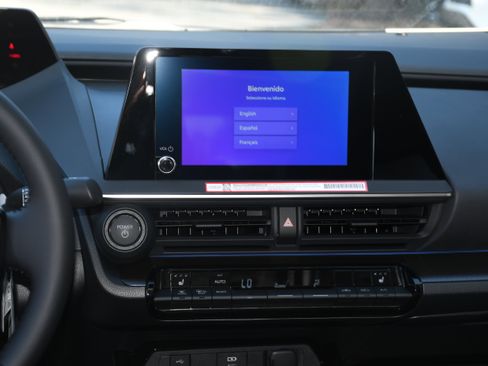 New 2026 Toyota Prius Plug-In Hybrid image 9