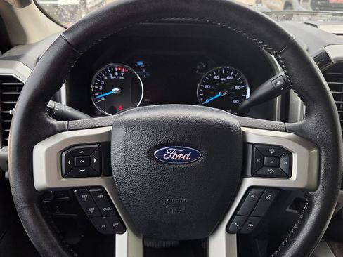 Used 2019 Ford F350 Lariat w/ Chrome Package AWD/4WD image 18