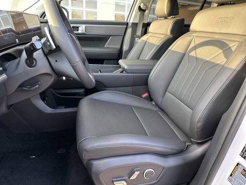 New 2026 Hyundai Santa Fe XRT image 9