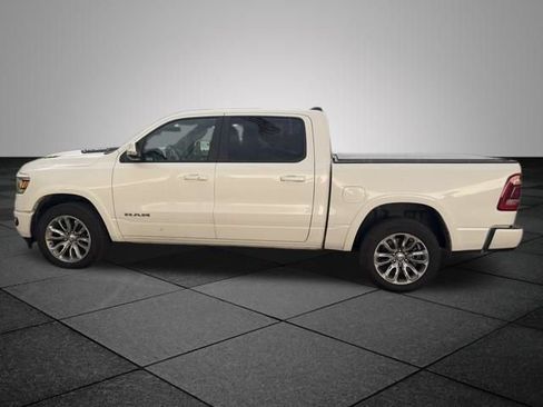 Used 2019 RAM 1500 Laramie AWD/4WD image 8