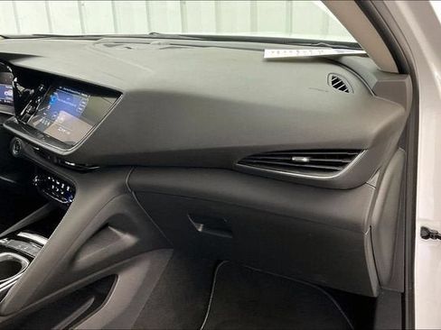 Certified 2023 Buick Envision Preferred FWD image 17