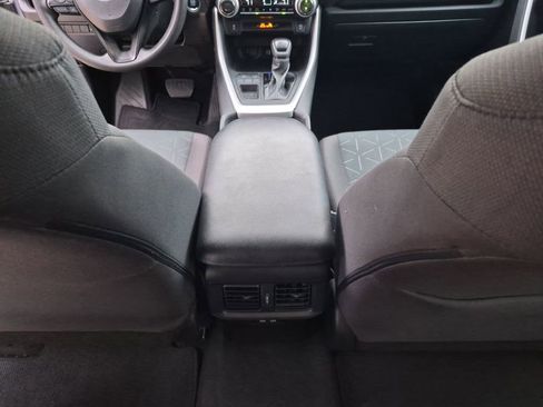 Used 2023 Toyota RAV4 XLE w/ Convenience Package FWD image 31