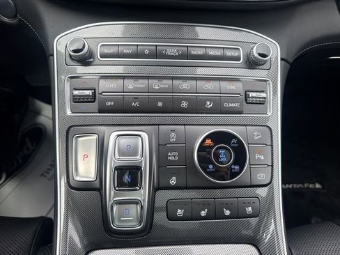 Used 2023 Hyundai Santa Fe Limited image 36