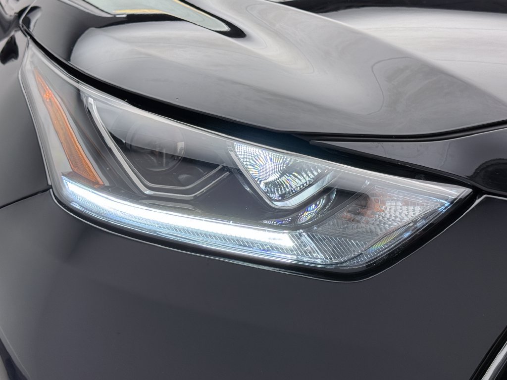 Used 2020 Toyota Highlander Platinum AWD/4WD image 14