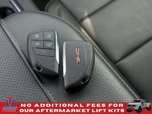 Used 2026 GMC Sierra 1500 Denali w/ Technology Package AWD/4WD image 35