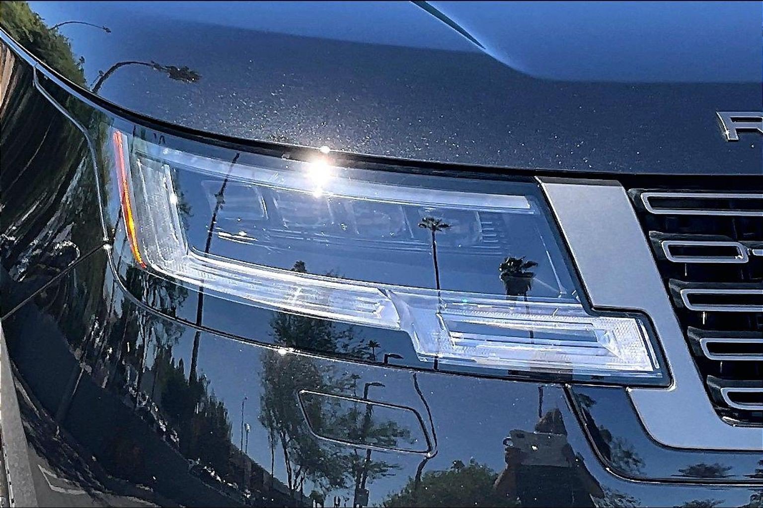 New 2026 Land Rover Range Rover Long Wheelbase SE AWD/4WD image 20