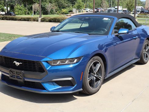 Used 2024 Ford Mustang Premium RWD image 8