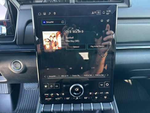 New 2026 GMC Terrain AT4 w/ Convenience Package III image 25