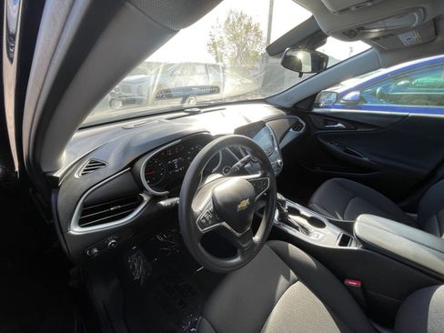Used 2023 Chevrolet Malibu LT image 35