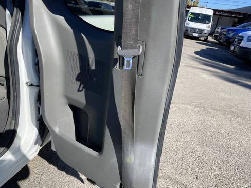 Used 2019 Nissan Frontier S image 17