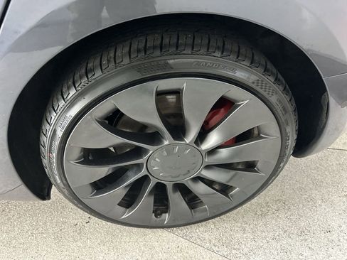 Used 2021 Tesla Model 3 Performance AWD/4WD image 14