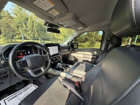 Used 2021 Ford F150 Lariat AWD/4WD image 6