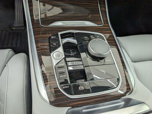 New 2026 BMW X5 sDrive40i w/ Premium Package RWD image 19