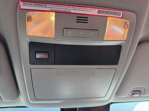 Used 2023 Toyota Tacoma 4x4 Double Cab image 26