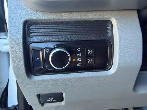 Used 2023 Ford F250 XL w/ 360-Degree Camera Package image 16