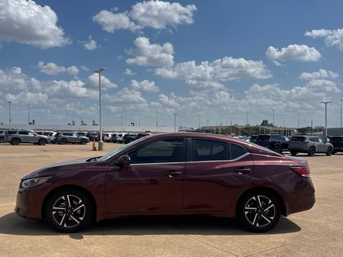 Certified 2025 Nissan Sentra SV FWD image 13
