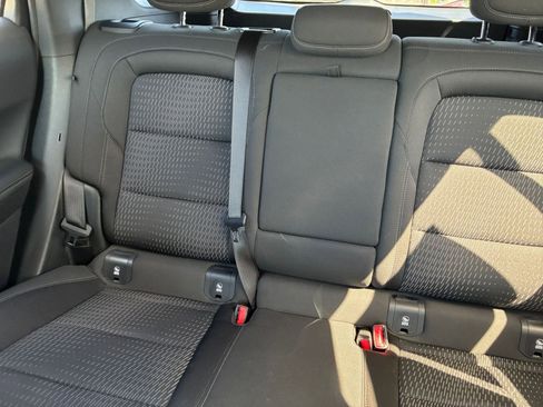 Used 2025 Chevrolet Equinox LT image 35