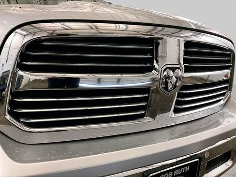 Used 2018 RAM 1500 Big Horn AWD/4WD image 29