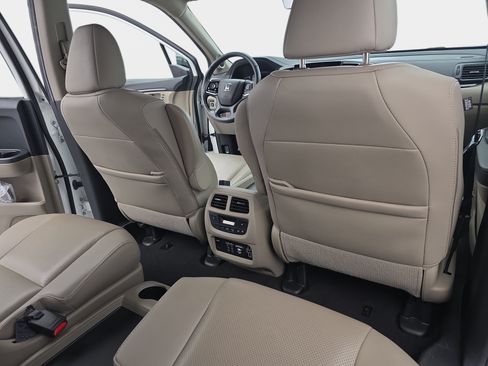 Used 2021 Honda Pilot Elite image 11