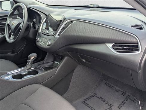 Used 2023 Chevrolet Malibu LT w/ Driver Confidence Package FWD image 17