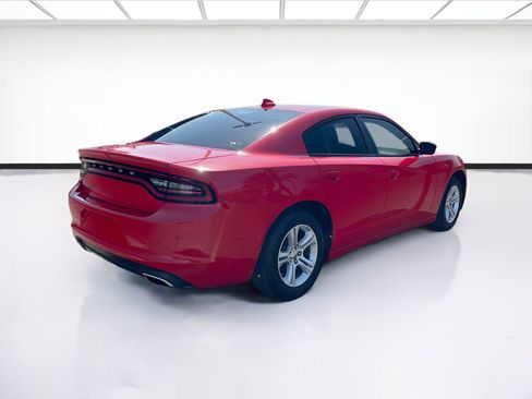 Used 2023 Dodge Charger SXT RWD image 4