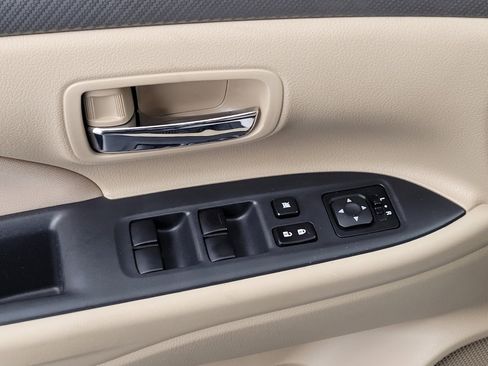 Used 2014 Mitsubishi Outlander SE FWD image 27