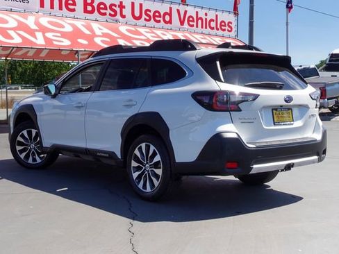 Used 2023 Subaru Outback Limited image 9