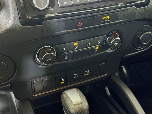 Used 2022 Nissan Frontier S w/ Technology Package image 26