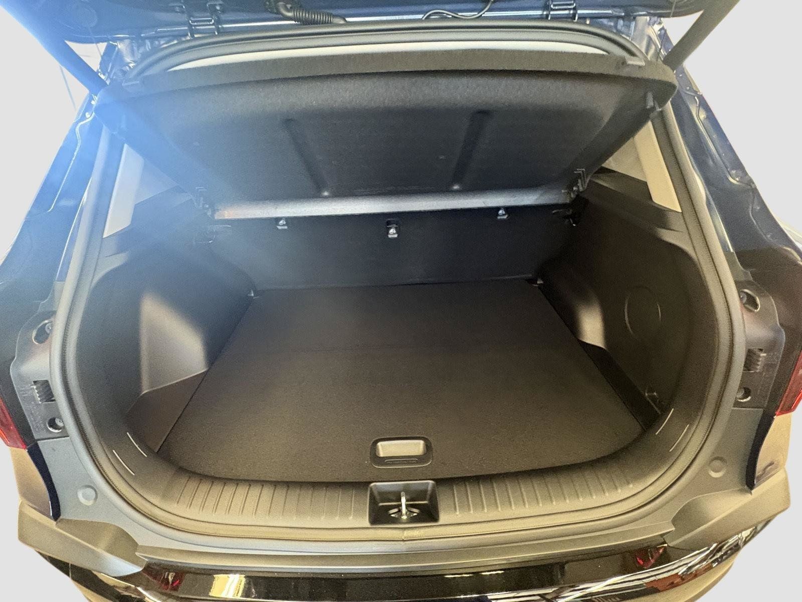 Used 2024 Kia Seltos SX w/ SX Sunroof Package AWD/4WD image 19