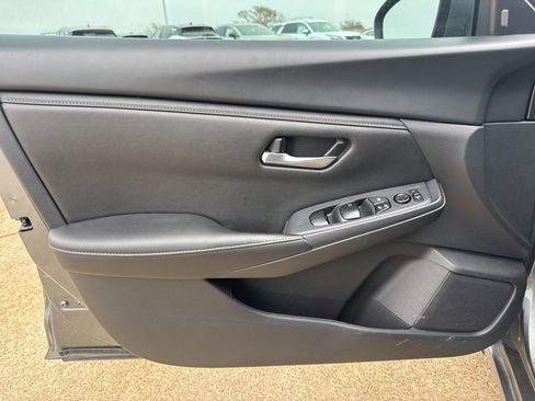 Certified 2024 Nissan Sentra SV image 24