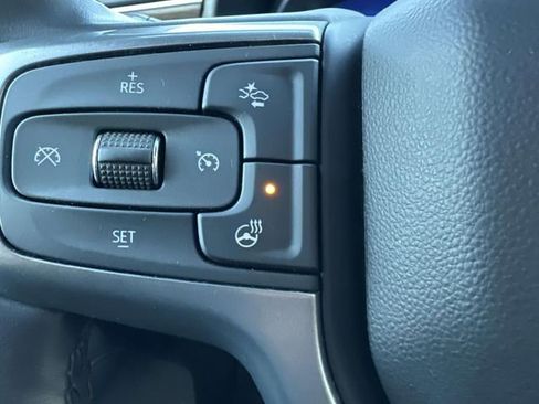 Used 2024 Chevrolet Suburban Premier w/ Premium Package image 42