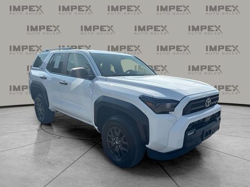 Used 2026 Toyota 4Runner SR5 RWD image 7