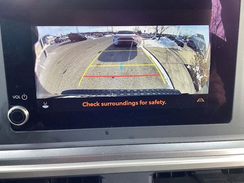 Used 2025 Toyota 4Runner SR5 image 18