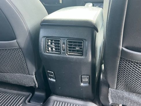 Used 2019 Toyota 4Runner TRD Off-Road Premium AWD/4WD image 24