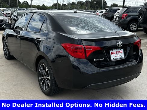 Used 2019 Toyota Corolla XSE FWD image 8