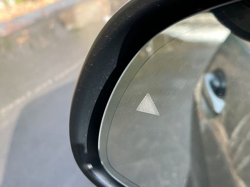 Used 2024 BMW X5 xDrive40i w/ Premium Package image 27