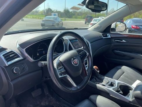 Used 2016 Cadillac SRX Luxury FWD image 12