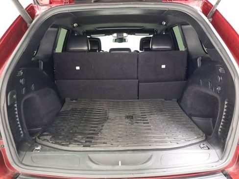 Used 2015 Jeep Grand Cherokee Altitude image 28